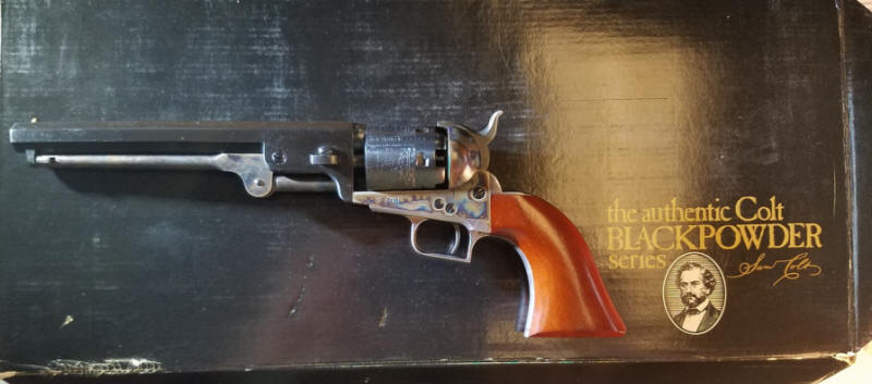 mw2 colt navy left on box